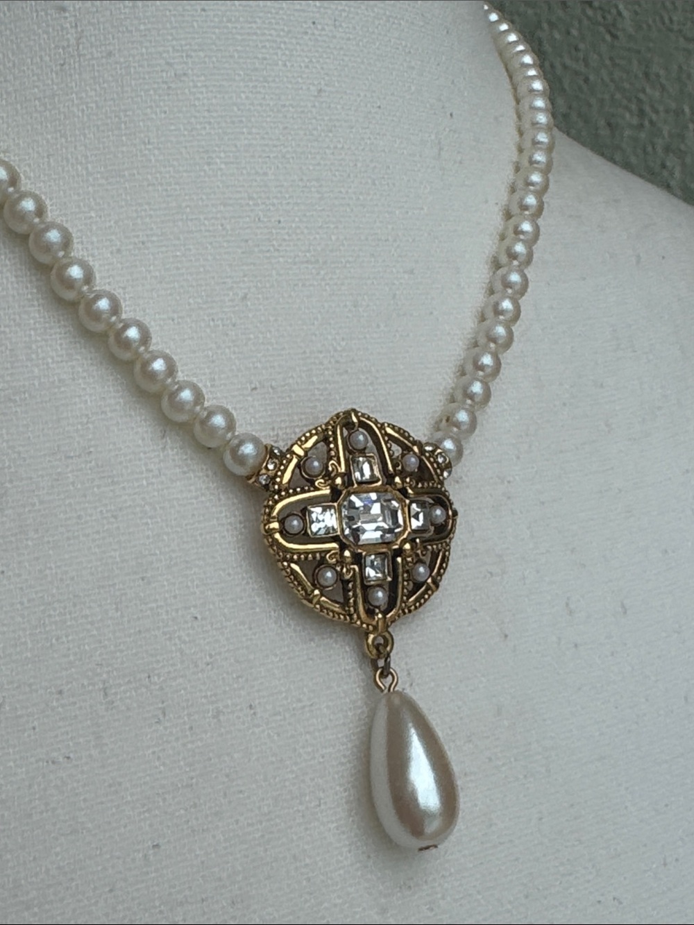 1928 statement necklace - NWOT - Picture 3 of 6